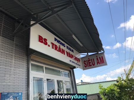 Bác sĩ Trần Văn Hợp