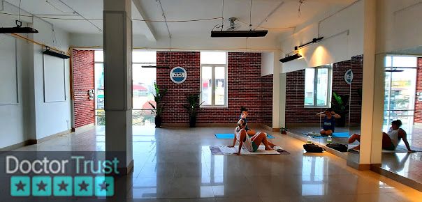 Bikram Yoga Hanoi Tây Hồ Hà Nội