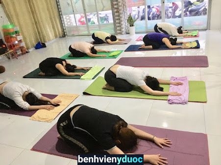 CLB YOGA AEROBIC THANH TRÀ