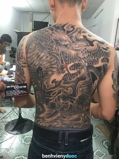 ĐEN TRẮNG TATTOO tiệm xăm uy tín Tân Phú Hồ Chí Minh