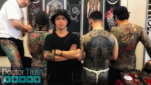 Hải đăng tattoo and piecing