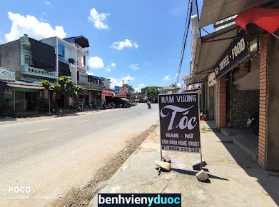Nam Vương Hair & Tattoo Studio