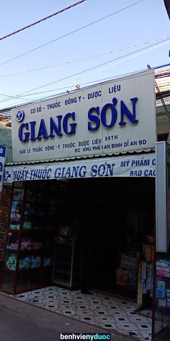 Nhà thuốc Giang Sơn