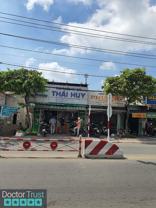Nhà thuốc tây Thái Huy