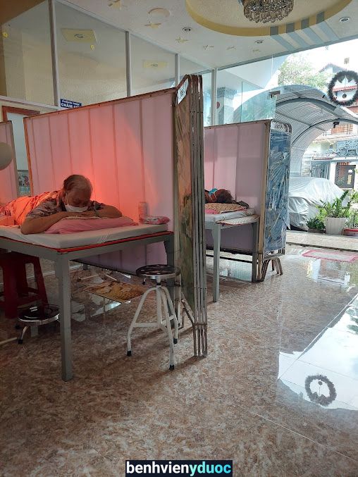Phòng chuẩn trị Y Học Cổ Truyền ( Lê Thị Lệ Chi )