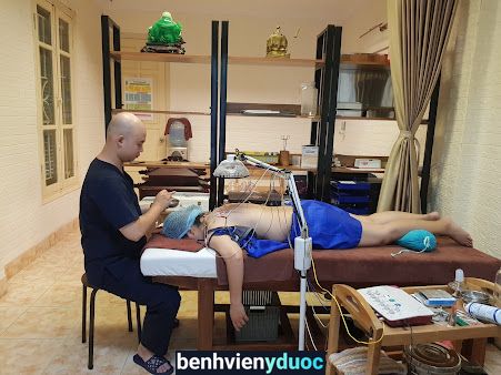 Phòng khám chuyên khoa Y học cổ truyền Natural Clinic Hoàn Kiếm Hà Nội