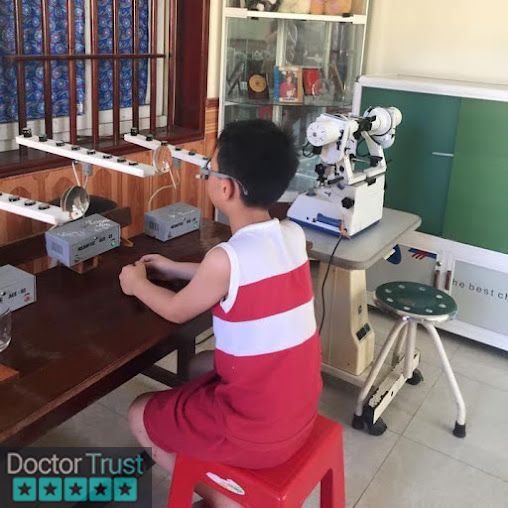 Phòng Khám Mắt Bác sĩ Quang Minh uy tín tại TP Vinh Nghệ An Vinh Nghệ An