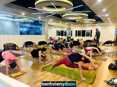 Phòng Tập Gym - Life Fitness & Yoga Quận 8 8 Hồ Chí Minh