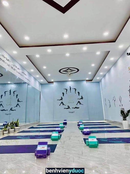 SALA YOGA NHA TRANG