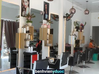 SALON THẨM MỸ VIỆN TÓC VĨNH HOÀNG Liên Chiểu Đà Nẵng