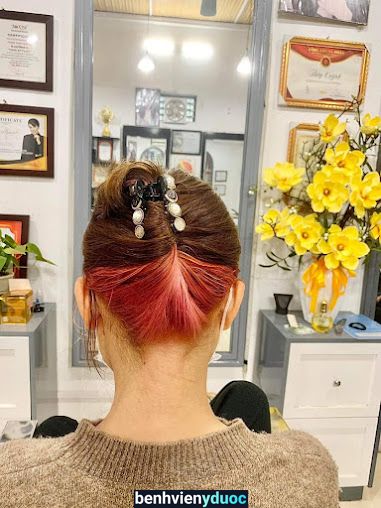 Salon tóc_phun xăm thẩm mỹ thúy quỳnh Cẩm Thủy Thanh Hóa