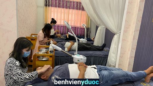 Spa PT chuyên trị mụn