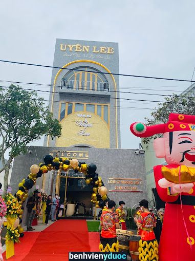 Thẩm Mỹ Uyên Lee Núi Thành Quảng Nam