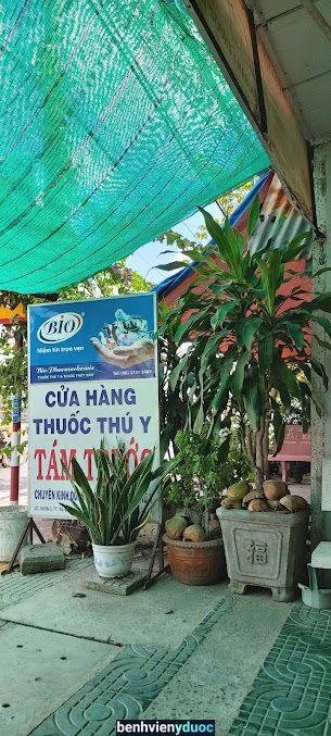 Tiệm Thuôc Thú Y Tám Trước