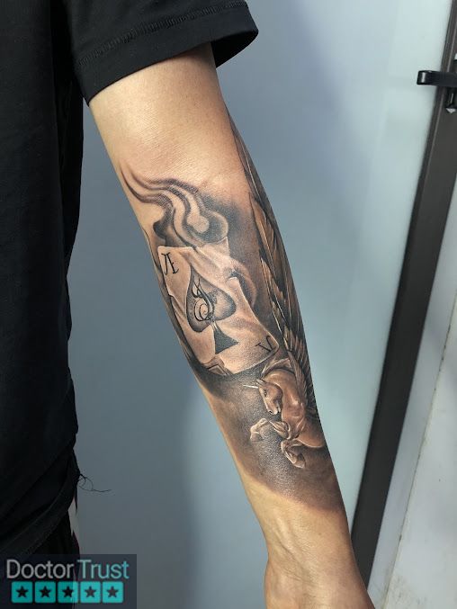 Xưởng 9 tattoo Ba Đình Hà Nội