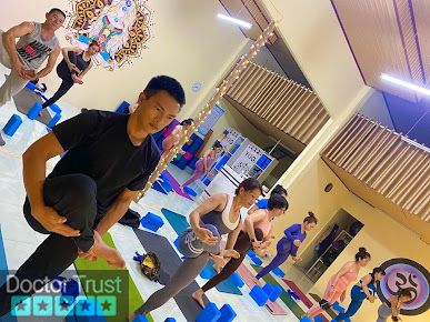 YOGA DI LINH - Quỳnh Như Yoga Studio Di Linh Lâm Đồng